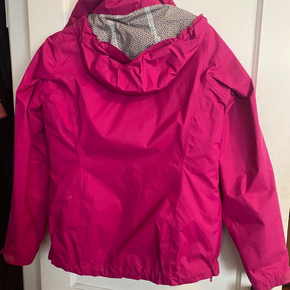 rain coat - Picture 2 of 2